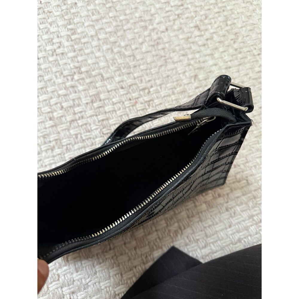 Shoulder Bag - Picture 2 of 3